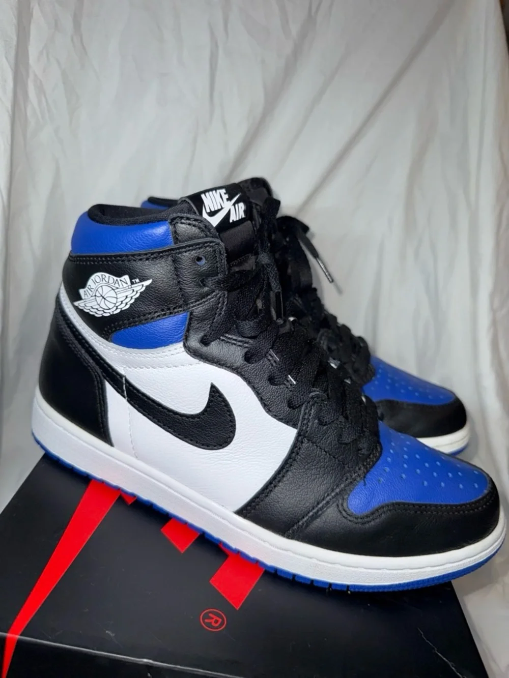 Air Jordan 1 Retro High OG High ‘Royal toe’